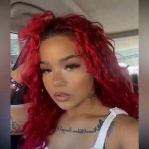 Meet your Posher, Jazmine